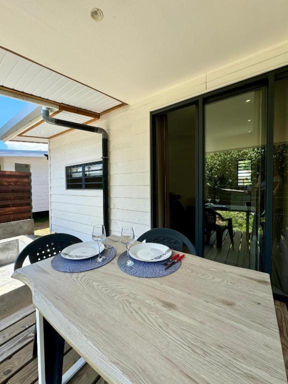 Tiny House Moorea Hinavai بابيتوييْ المظهر الخارجي الصورة